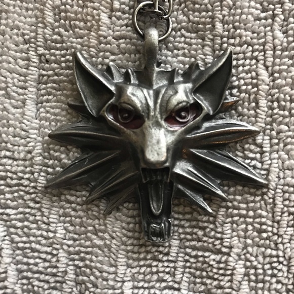 Handmade Jewelry - The Witcher 3 Wolf Necklace